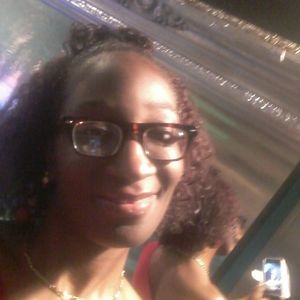 Meet your Posher, Denise